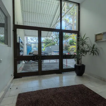 Navio Azul * Funchal (Madeira)